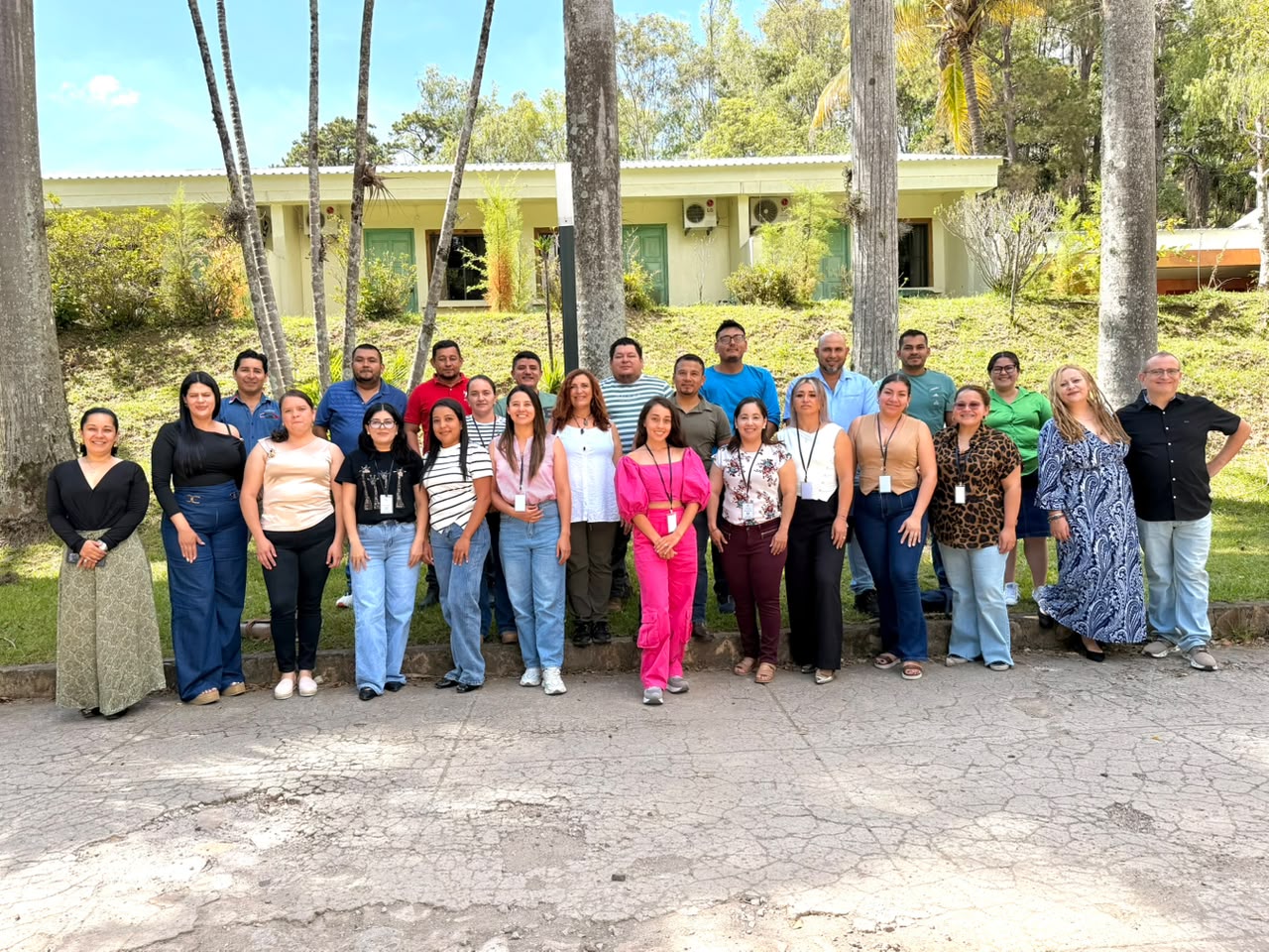 Fortalecen capacidades para la construcción de Comunidades Educadoras y Solidarias mediante Diplomado Trinacional