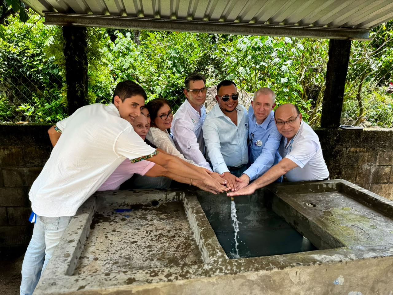 76 FAMILIAS DE LA COMUNIDAD TEOSINTE, CHALATENANGO CENTRO, TENDRÁN ACCESO A AGUA DE CALIDAD Y EN CANTIDAD, GRACIAS A LA COORDINACIÓN ENTRE LA MANCOMUNIDAD TRINACIONAL RÍO LEMPA, LA MUNICIPALIDAD, ASOCIACIÓN PRO-VIDA Y EL PROGRAMA SOMOS RÍO LEMPA.