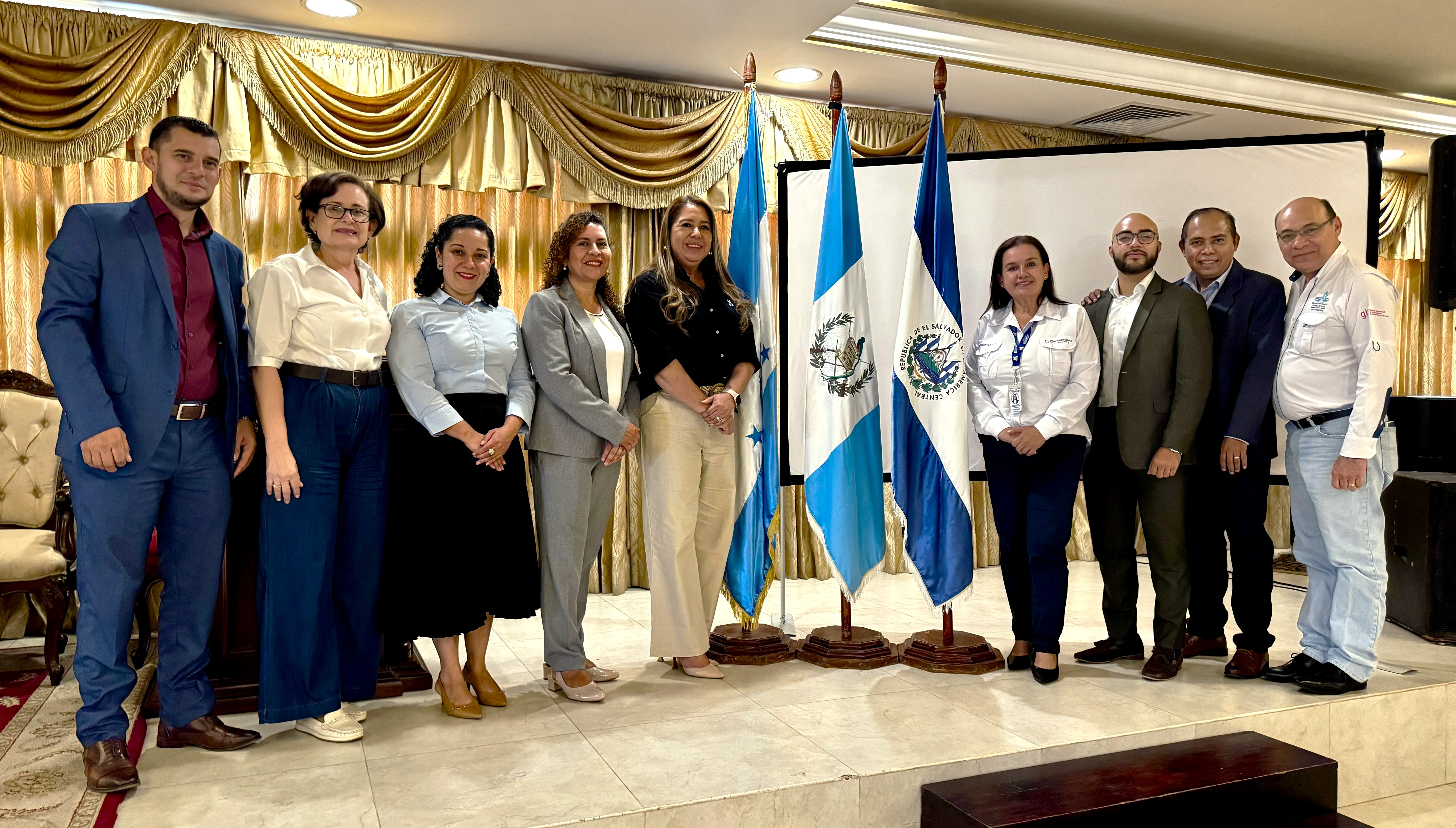 Inicia Diplomado en Comunidades Educadoras y Solidarias con docentes de la región trinacional