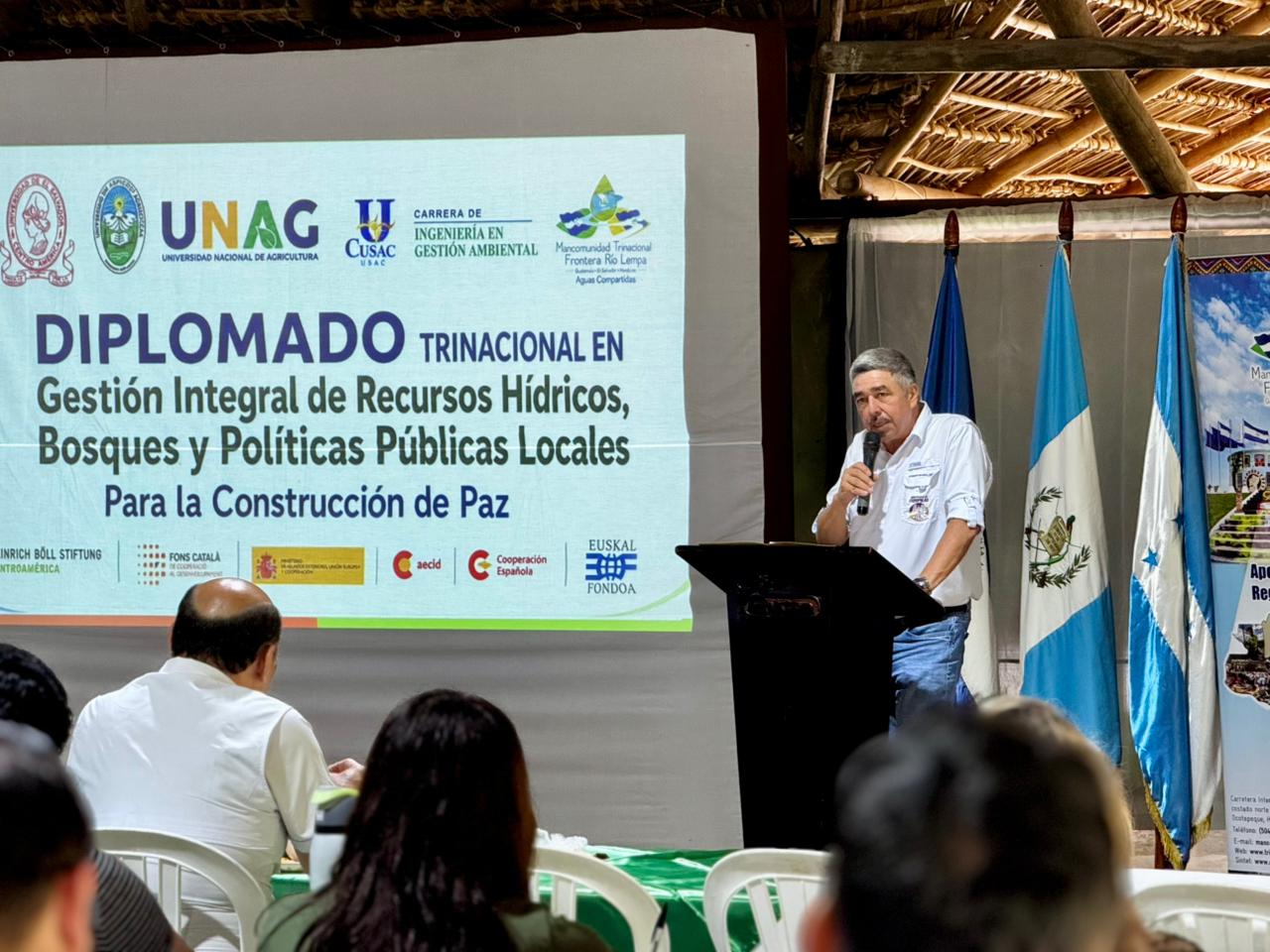 Foro Trinacional fortalece el diálogo por la seguridad hídrica, los bosques y la resiliencia climática. 